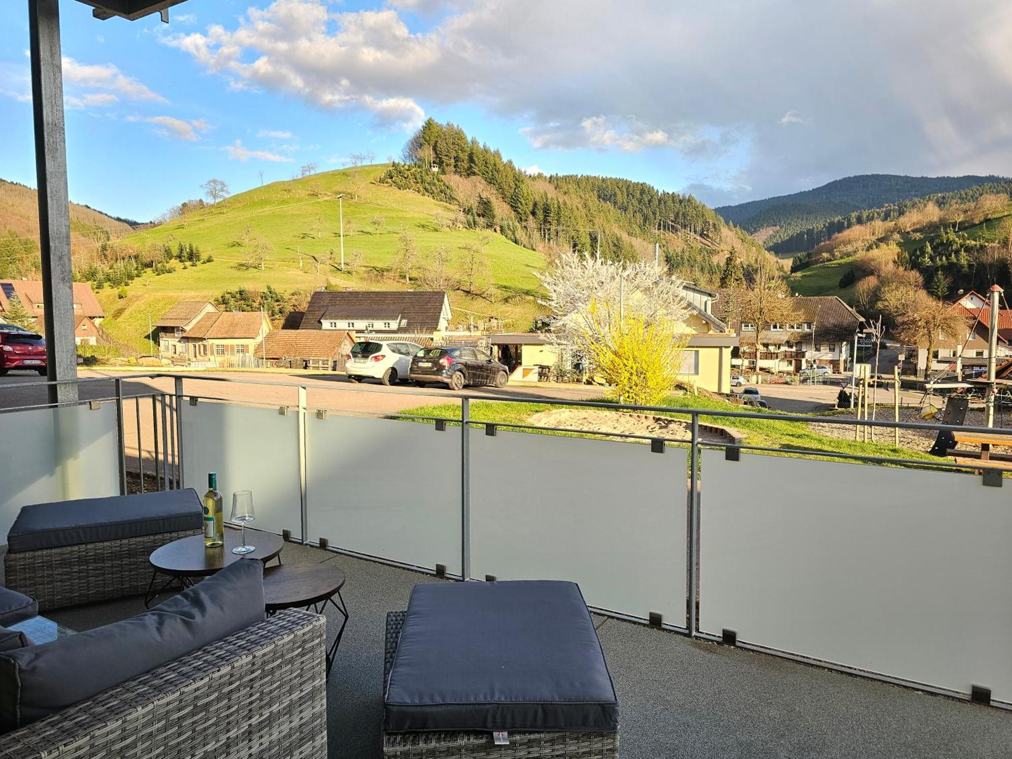 Design-Apartment I Black Forest I Boxspring I Nespresso I Spielplatz 上哈尔默斯巴赫 外观 照片